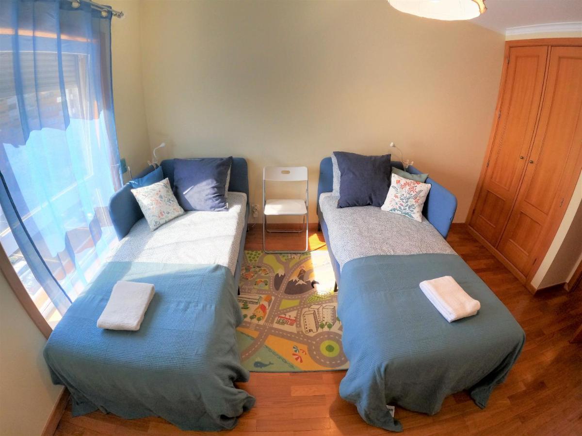 Lisbon 2 Bedroom Apartment With Balcony In Alges Exterior photo
